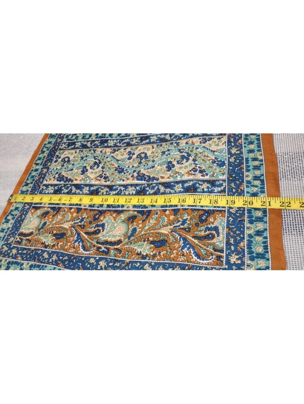 Vintage 60s 1970s Boho Scarf Wild Paisley Brown Blue Silk Blend 21 x 21 about